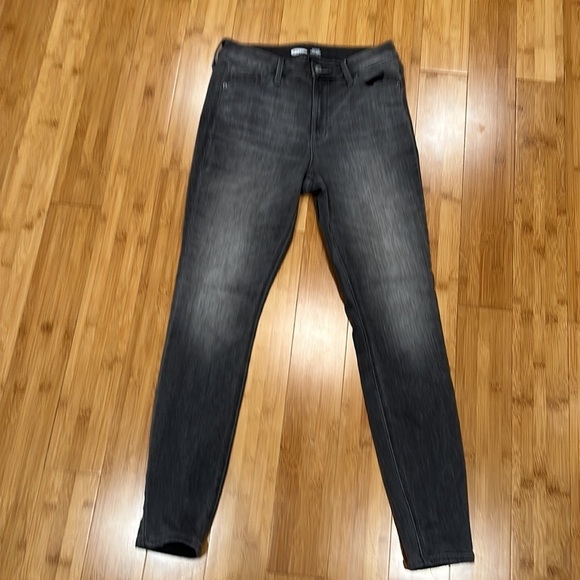 Old Navy Rockstar super skinny high rise size 6 women’s - Picture 2 of 7